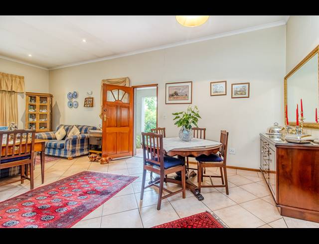3 BEDROOM FREESTANDING FOR SALE IN KELLAND